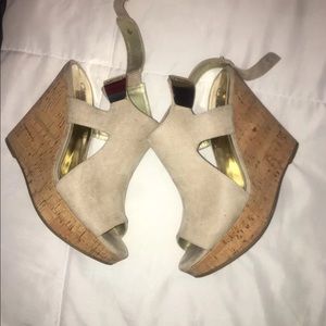 Carlos Santana Suede Wedges 8.5